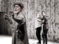 Derek Jacobi as King Lear Pic: Johan Persson DerekJacobibyJohanPersson1